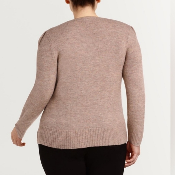 🍁❄️NWT, Reitmans signature, beige warm sweater, fall, spring, winter - Picture 2 of 14